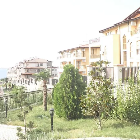 Royal Palm Sveti Vlas